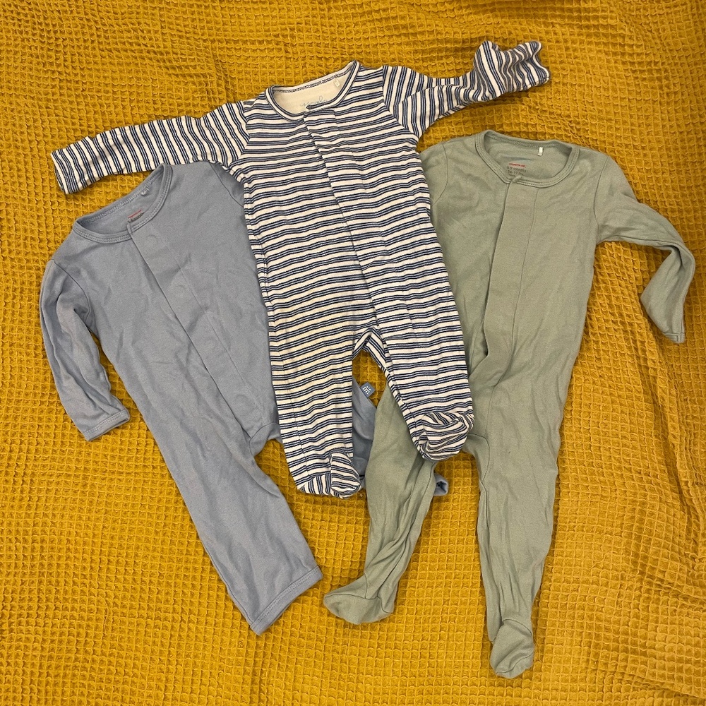 Set of 3 Magnetic Me pajamas